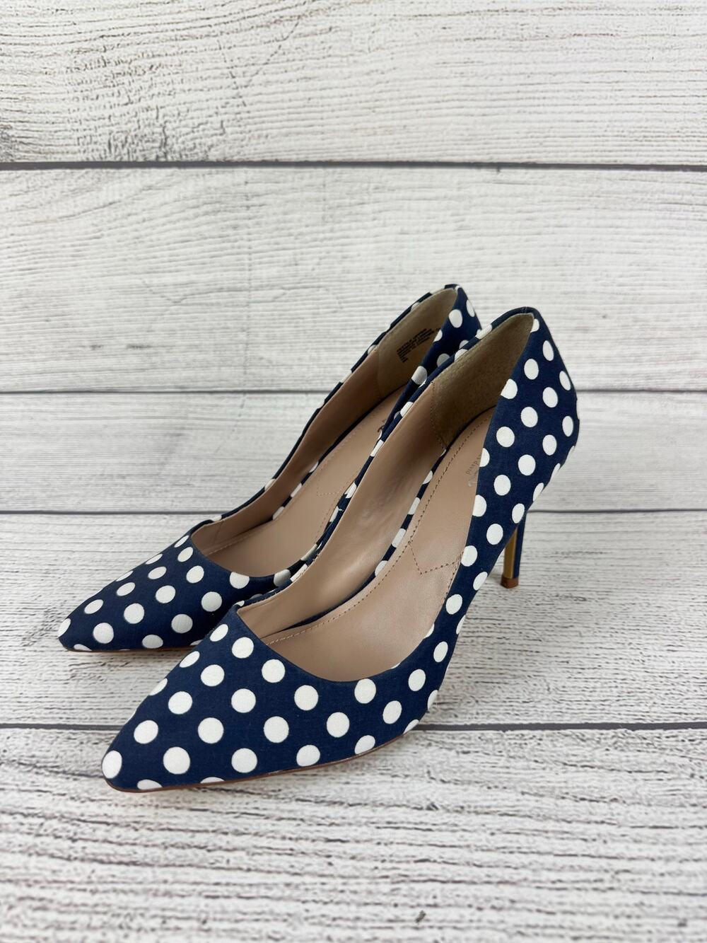Charles By Charles David Women's Navy Blue & White Polka Dot Pumps Size 9
